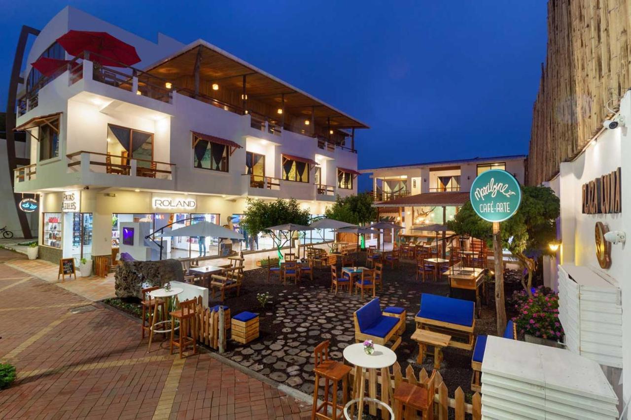 Plaza Luna Suites Puerto Ayora  Exterior foto